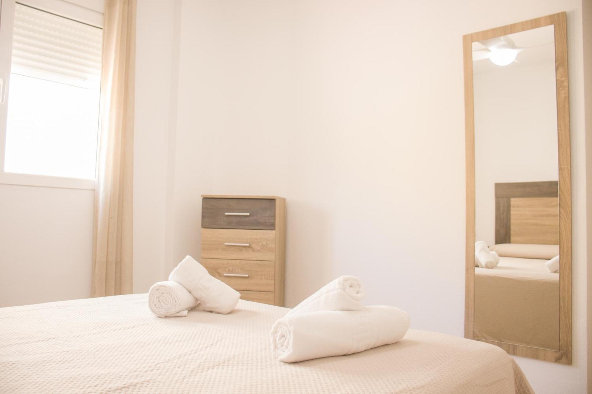 Apartamentos Luna De Águilas Eksteriør bilde