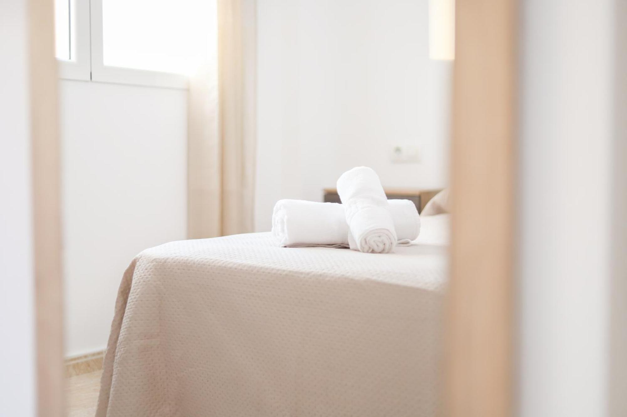 Apartamentos Luna De Águilas Eksteriør bilde