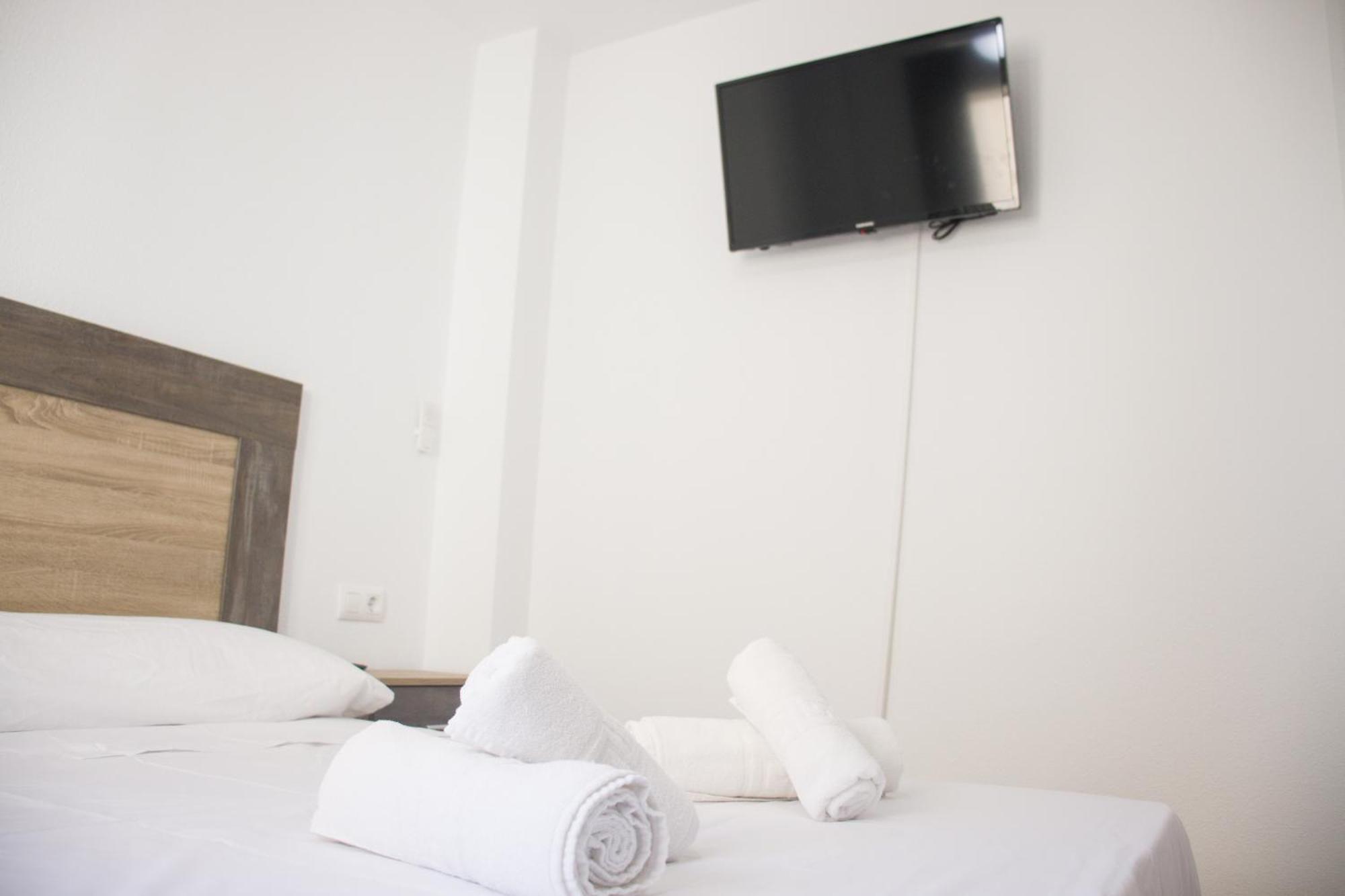 Apartamentos Luna De Águilas Eksteriør bilde